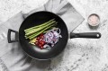 patelnia-wok-nois-28cm-pokrywa-z-powloka-nieprzywierajaca-greblon-c-3-5904358830249