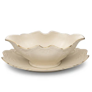 Bernadotte Ivory Gold Sosjerka porcelanowa 500 ml ecru ze złotą obwódką