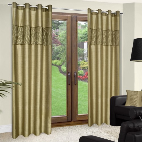Zasłona Gotowa ZAS/KLARA/ZIEL o szerokości 140 cm i długości 250 cm, kolor ZIELONY. Skład: 100%poliester 5900811088523