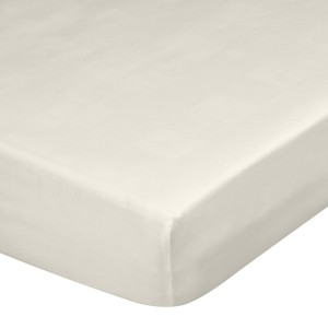 Kremowe Prześcieradło Satynowe z gumką 140 x 200 NOVA 3 Eurofirany